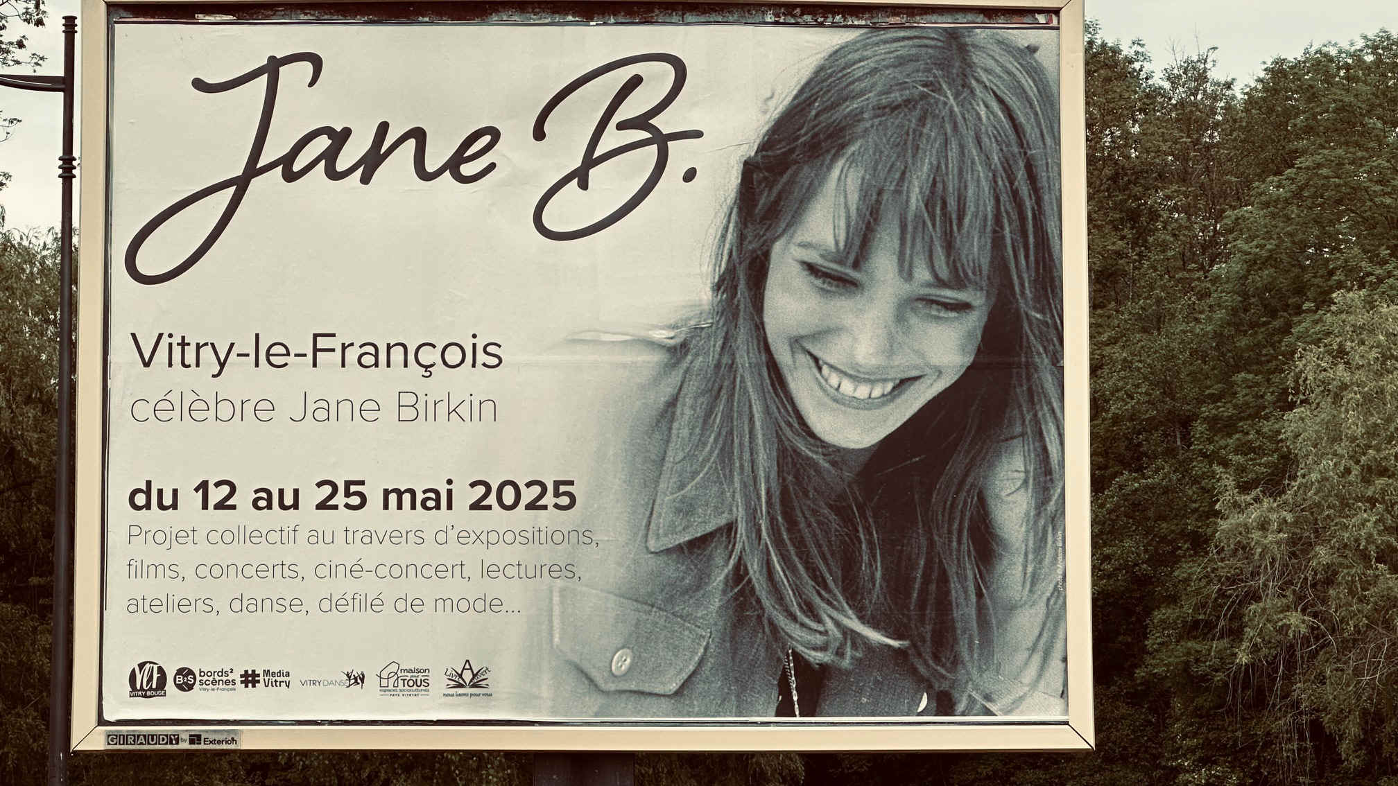 JaneBirkin.jpg (266209 octets)